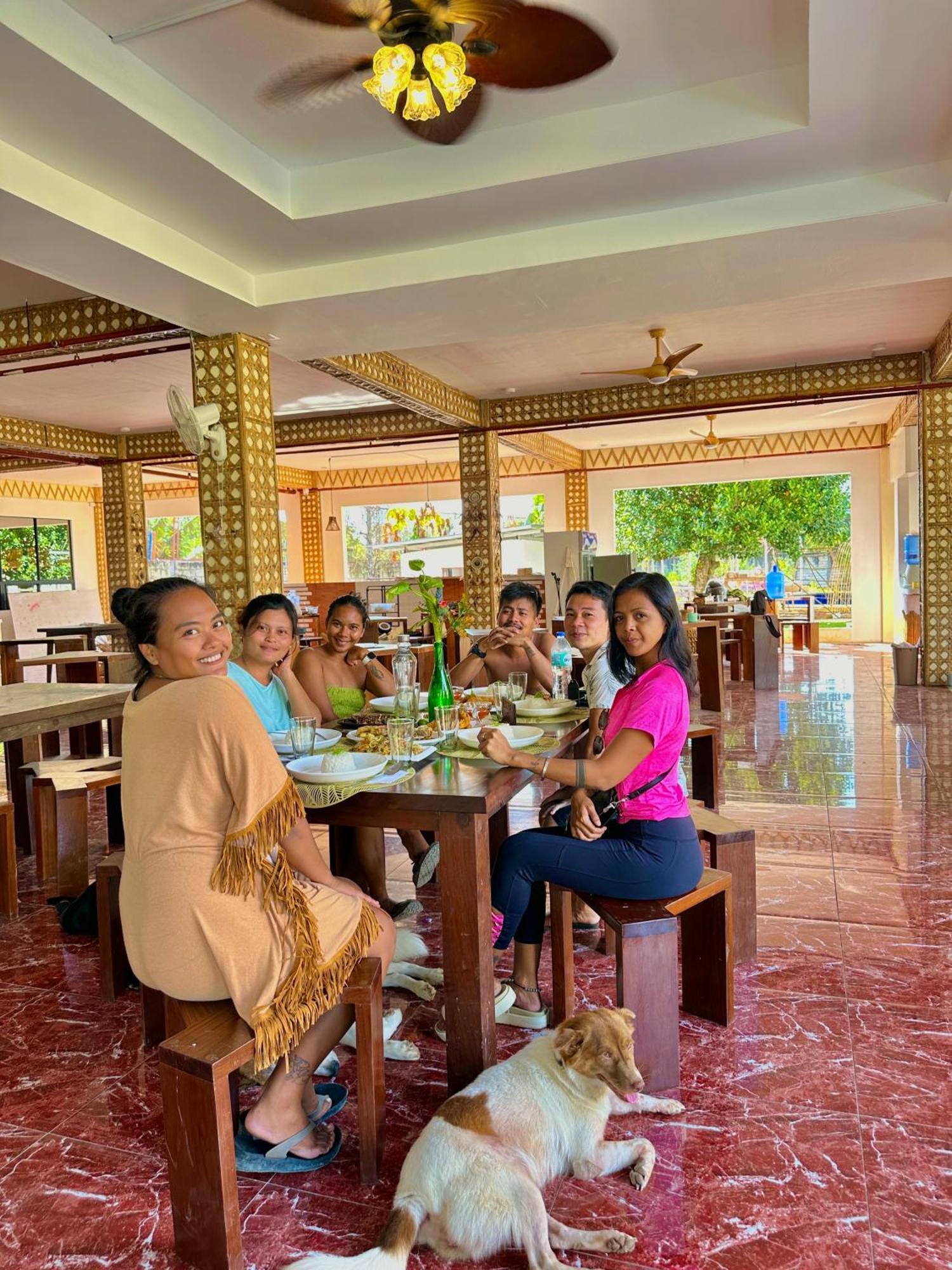 On Board Lifestyle Panglao Resort Exterior photo