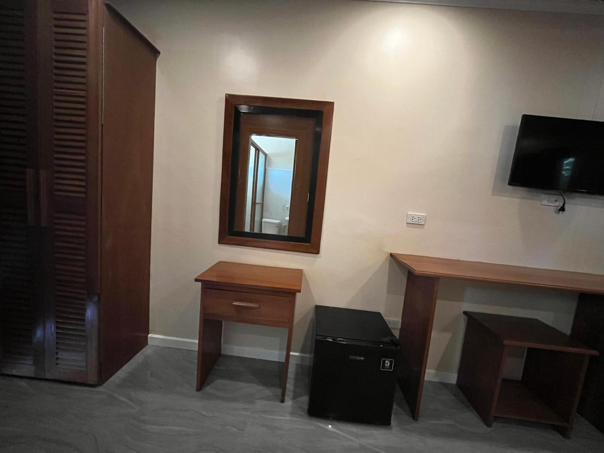 On Board Lifestyle Panglao Resort Exterior photo