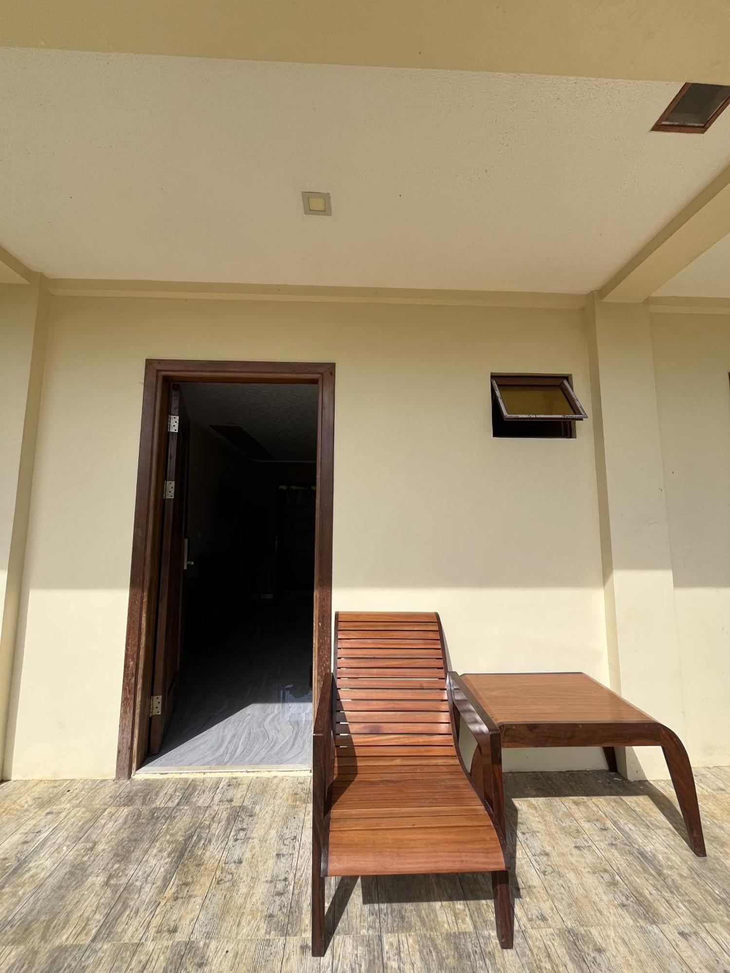 On Board Lifestyle Panglao Resort Exterior photo