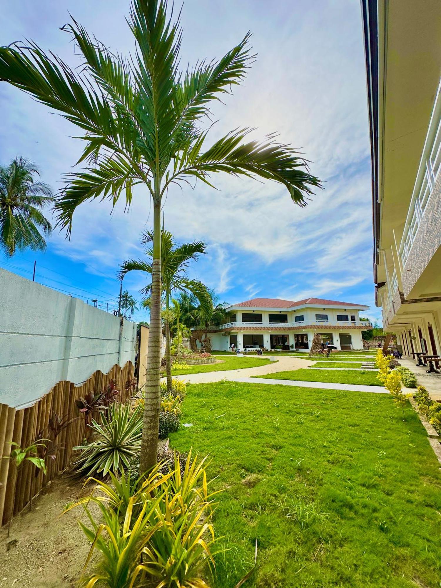 On Board Lifestyle Panglao Resort Exterior photo